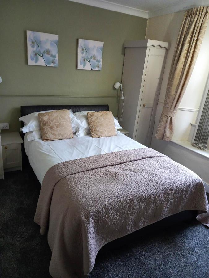 Virginia Cottage Guest House Bowness-on-Windermere Bagian luar foto