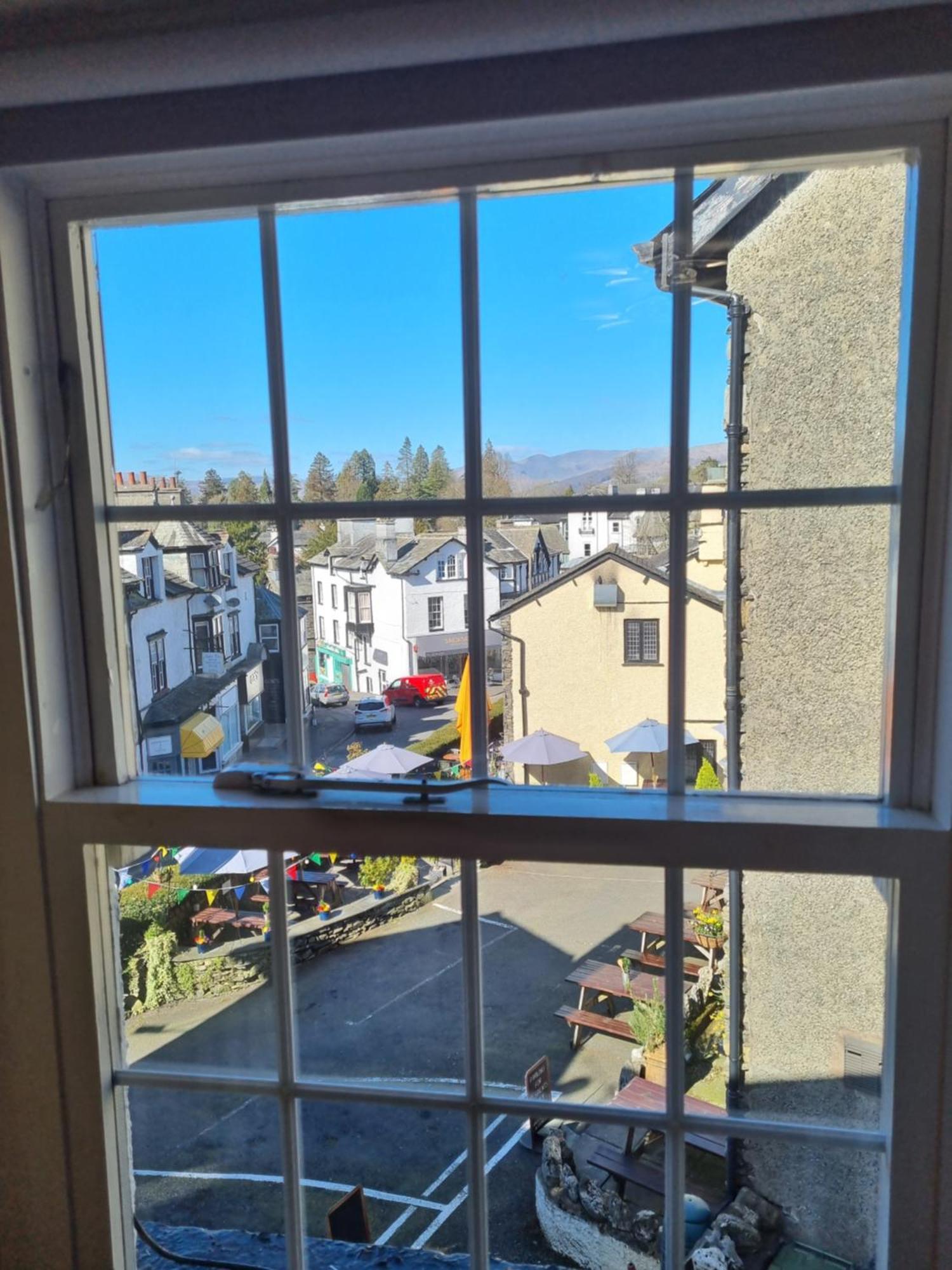 Virginia Cottage Guest House Bowness-on-Windermere Bagian luar foto
