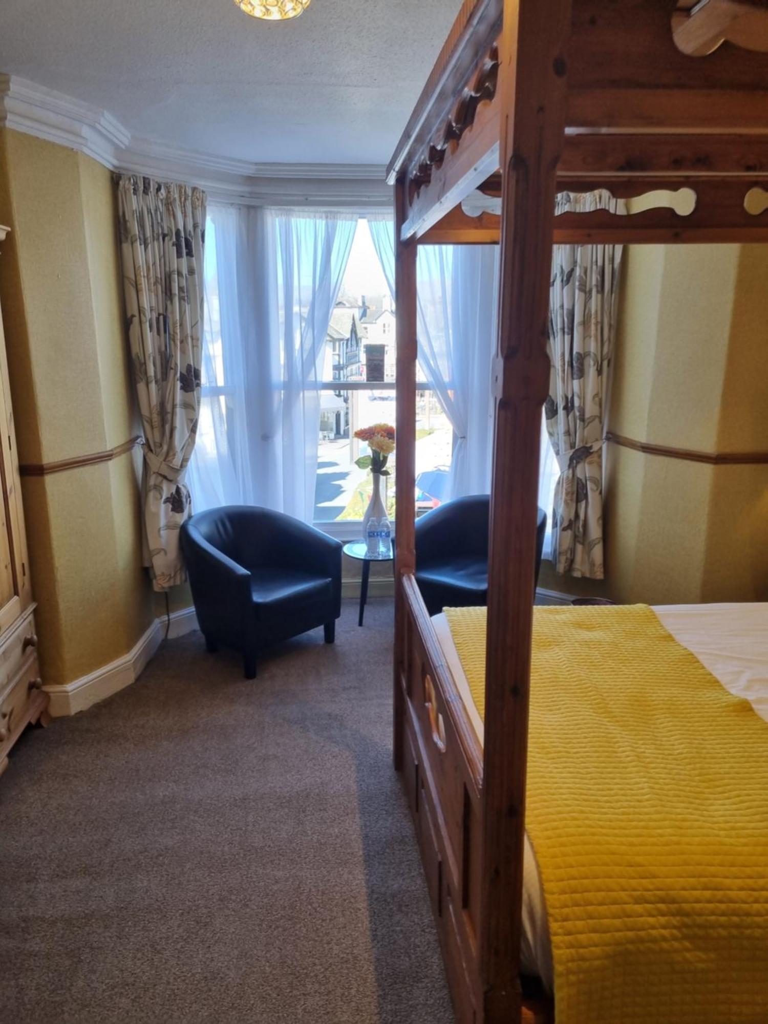 Virginia Cottage Guest House Bowness-on-Windermere Bagian luar foto