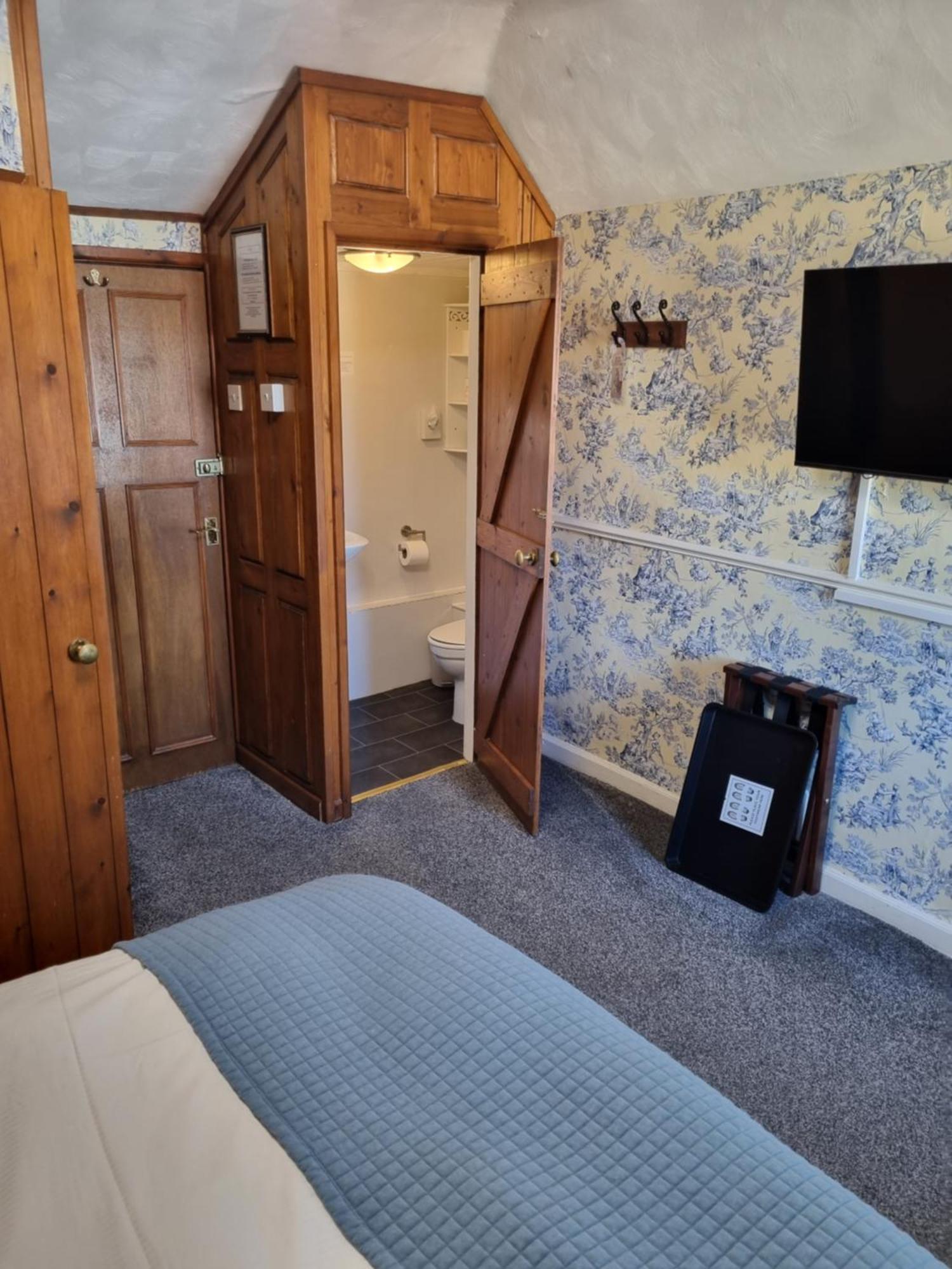Virginia Cottage Guest House Bowness-on-Windermere Bagian luar foto