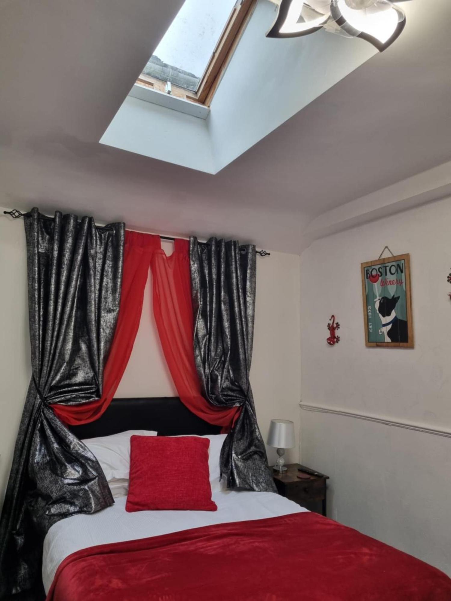 Virginia Cottage Guest House Bowness-on-Windermere Bagian luar foto