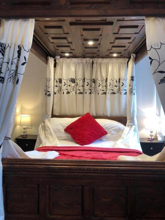 Virginia Cottage Guest House Bowness-on-Windermere Bagian luar foto