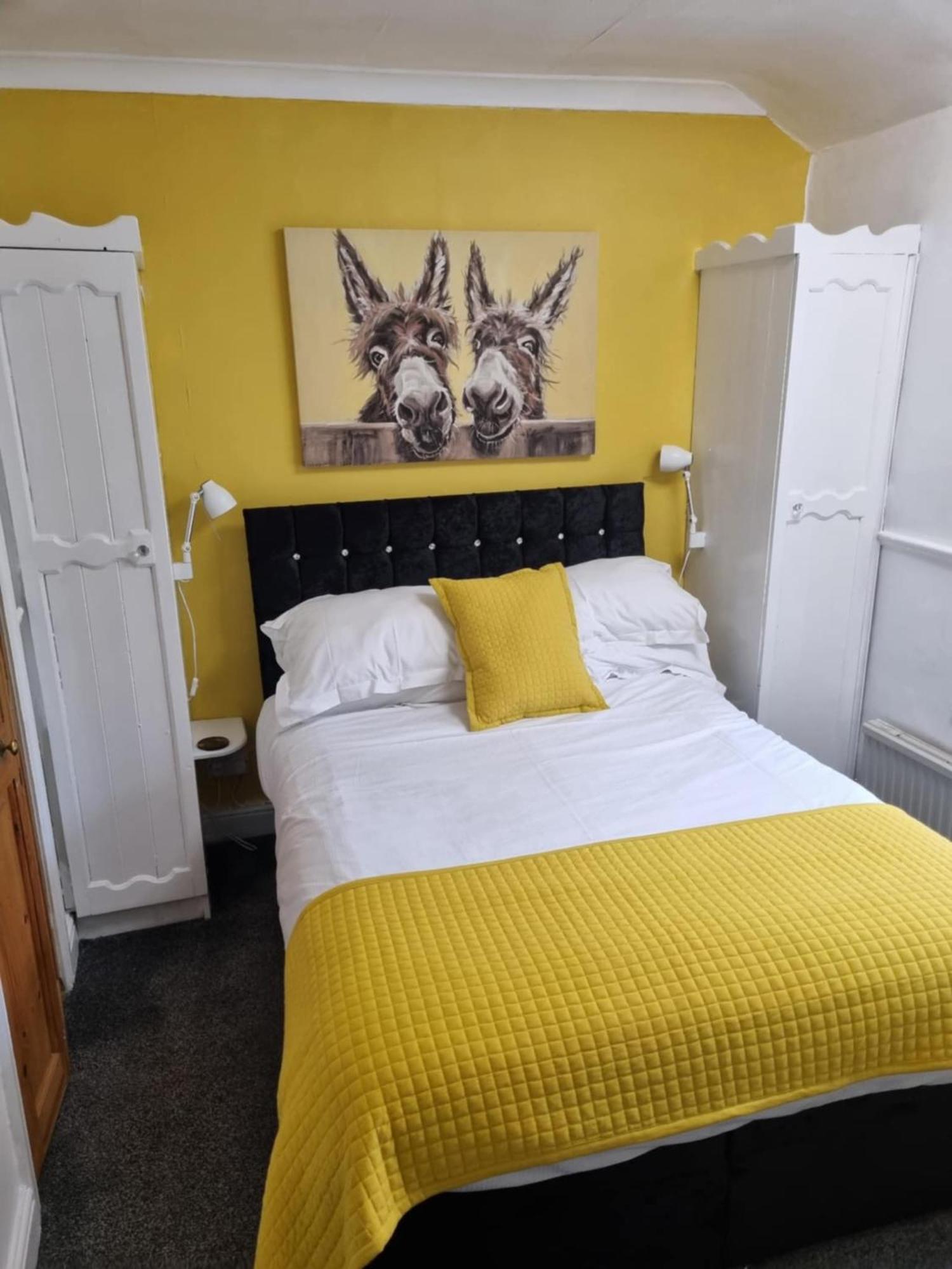 Virginia Cottage Guest House Bowness-on-Windermere Bagian luar foto