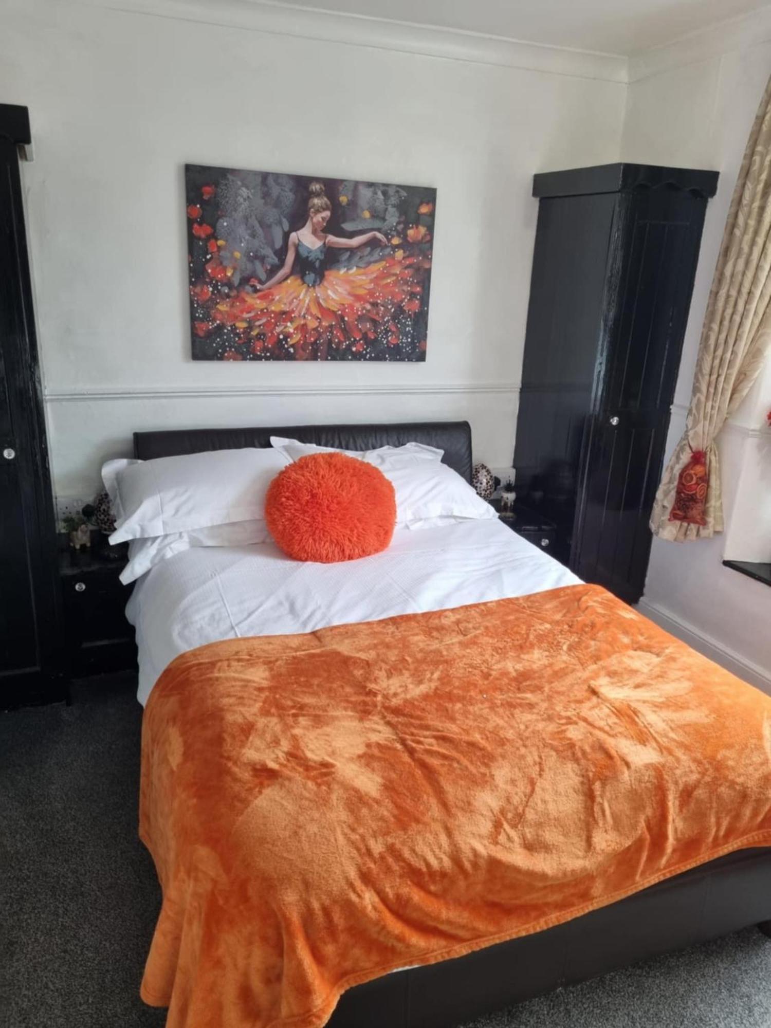 Virginia Cottage Guest House Bowness-on-Windermere Bagian luar foto