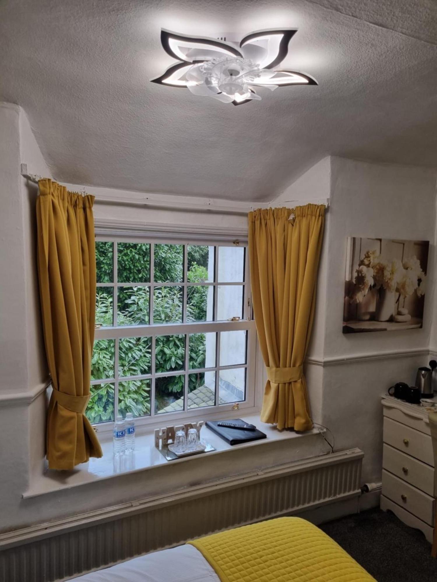 Virginia Cottage Guest House Bowness-on-Windermere Bagian luar foto
