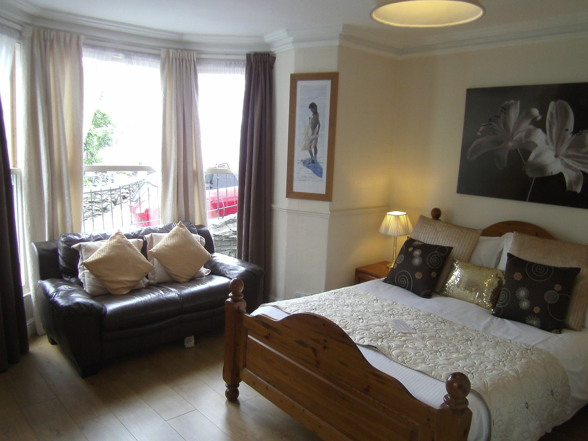 Virginia Cottage Guest House Bowness-on-Windermere Bagian luar foto